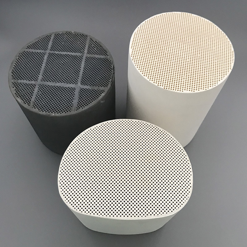 China Cheap Sic Filter Plate Manufacturers -
DPF Diesel Particulate Filter Catalytic Converter – Hualian detail pictures
